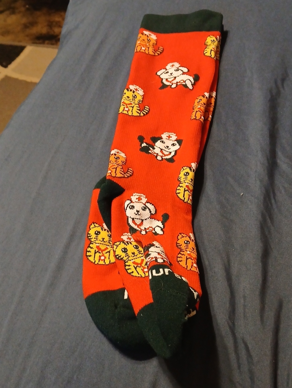 Women's Red Lucky Cat Crew Socks with Dark Green Trim